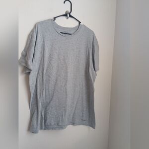 Calvin Klein Shirt Unisex XL Gray Short Sleeve Tee Aesthetic Nostalgia Casual 90